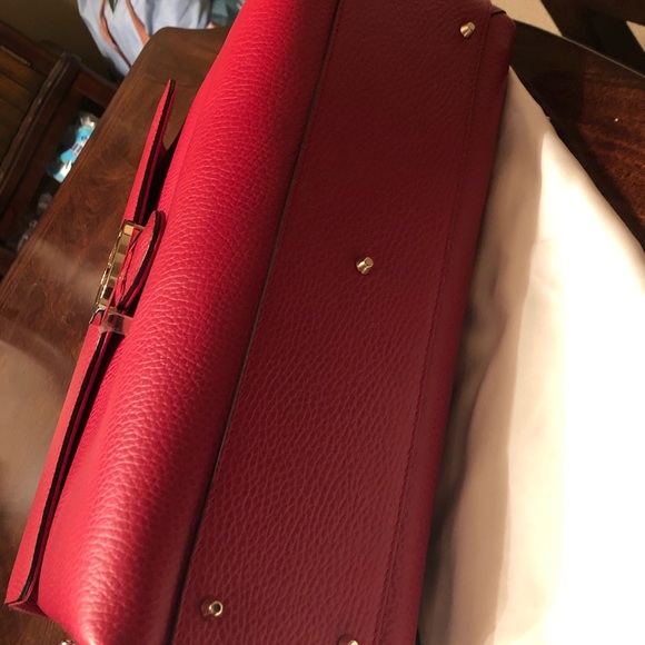 Gucci Interlocking G Satchel - Picture 8 of 13